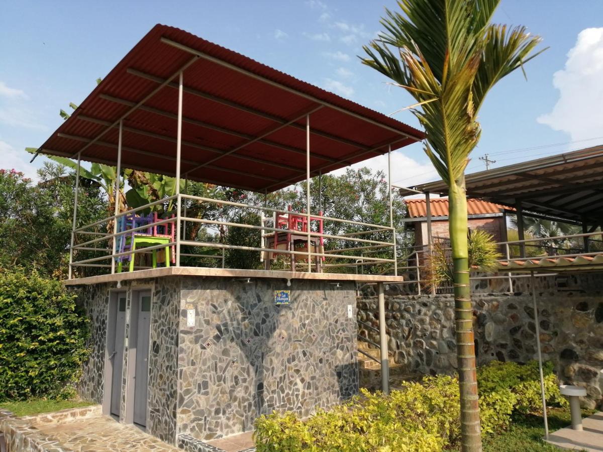 Hotel Campestre Los Mangos Quimbaya Exterior foto